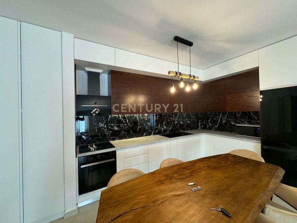 TEG, APARTMENT FOR SALE 2+1+PARKING SPACE!