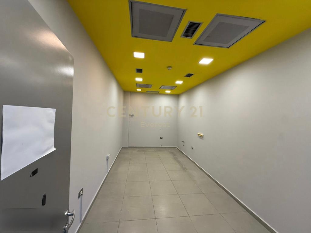KAVAJË ROAD, COMMERCIAL SPACE FOR RENT 3