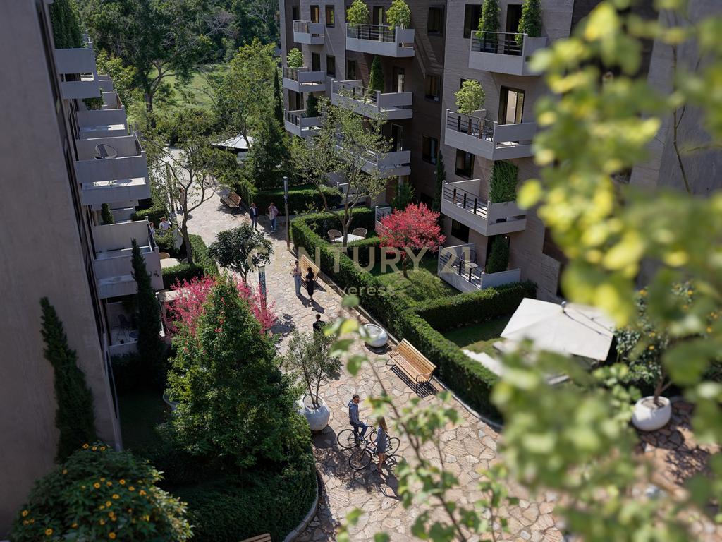 Complex “Kodra e Liqenit”, Paskuqan-Apartment for sale 2+1 2