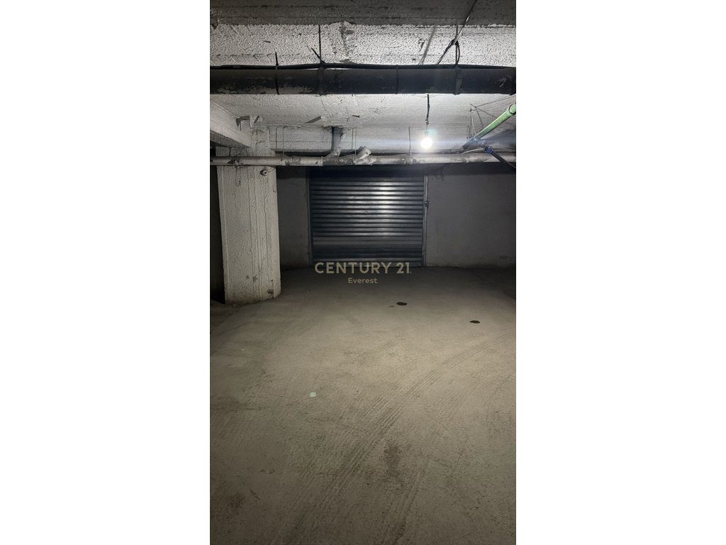 YZBERISHT, MULTIFUNCTIONAL ENVIRONMENT FOR SALE