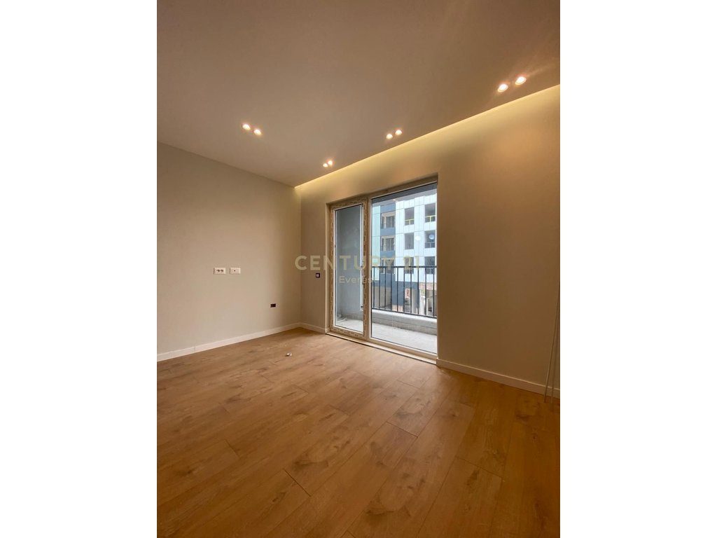 SIRI KODRA STREET, APARTMENT 1+1 FOR RENT 4
