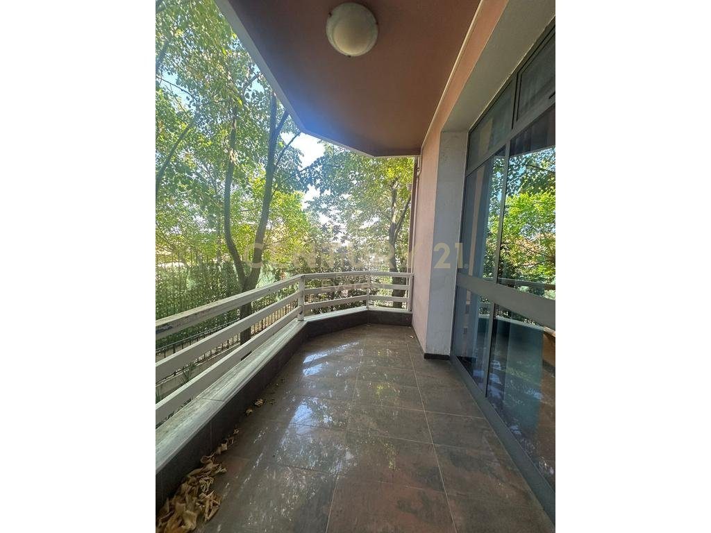 ELBASAN STREET, UNIQUE VILLA FOR RENT
