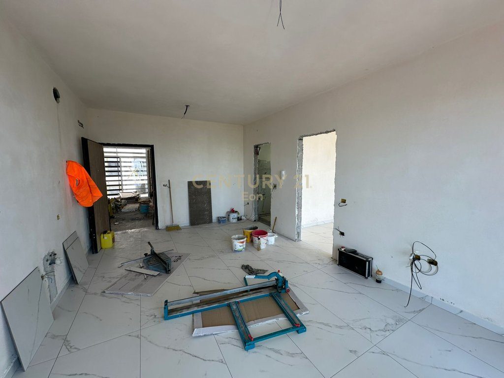 SHITET APARTAMENT 1+1 PALLATI PARE ME PAMJE DETI TEK LIBURNA REZIDENCE! 4