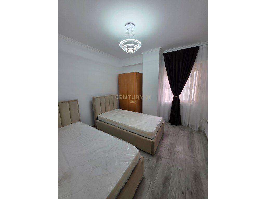 Apartament 2+1 Me Qera Në Durrës, Ish Fabrika e Bukës !