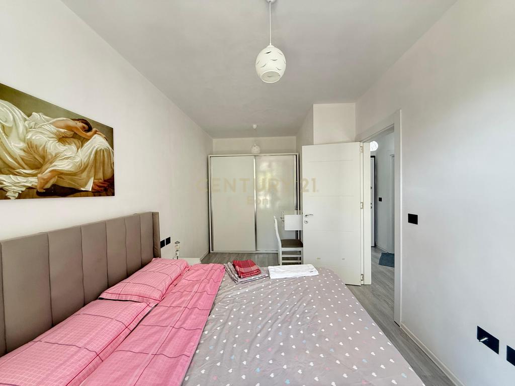 Jepet me Qira Apartament 1+1+Post Parkimi me Pamje Deti Te White Hill Residence ! 4