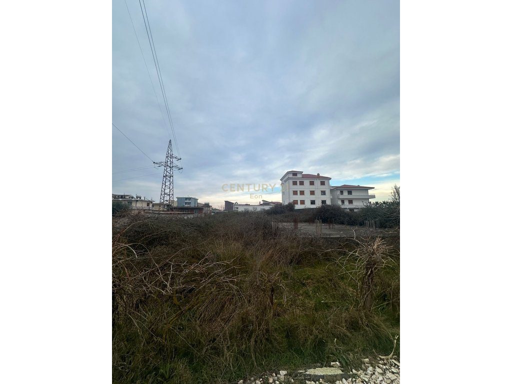 Tokë Truall 793 m² në Shkozet 3