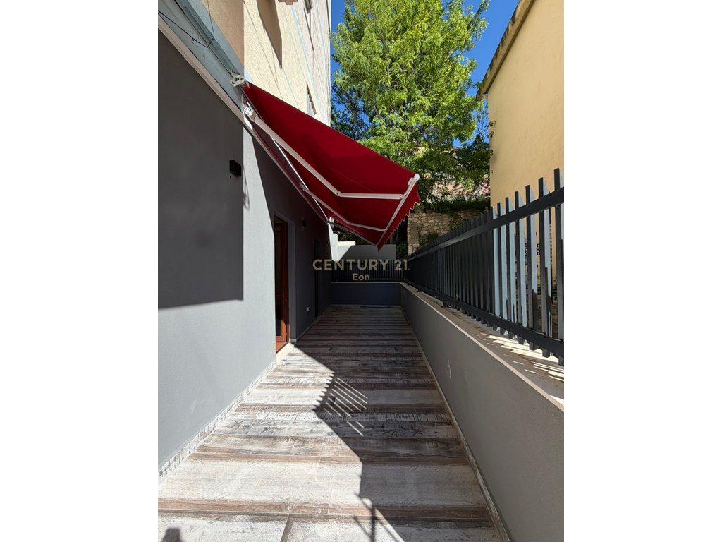 SHITET APARTAMENT 2+1+2 TUALETE DHE VERANDE , SEFER EFENDIU, DURRES ! 4