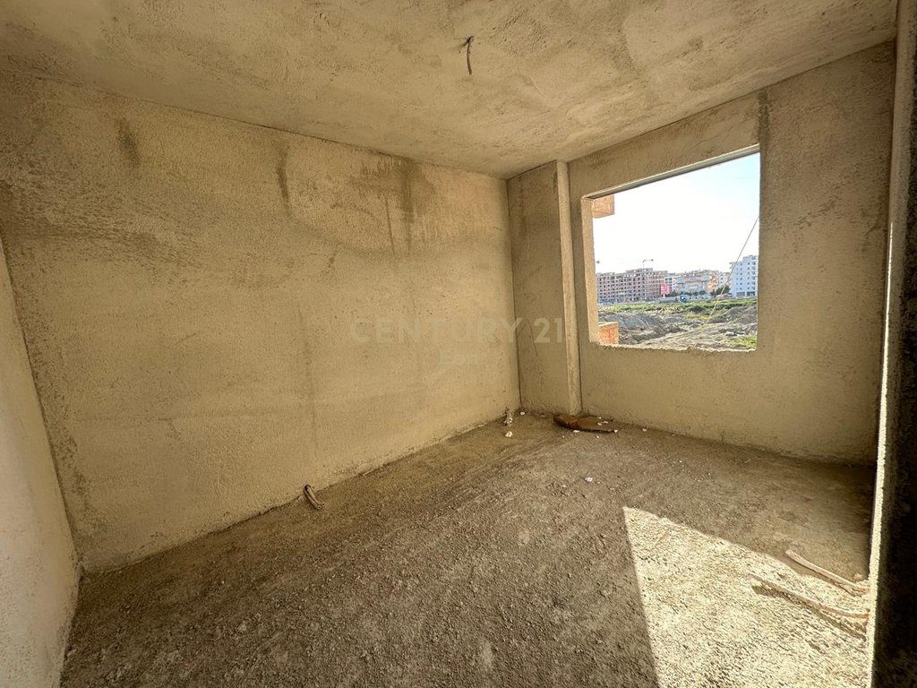 SHESIM APARTAMENT 1+1 NE KOMPLEKSIN ME TE RI GOLEM ME PISHINE! 4