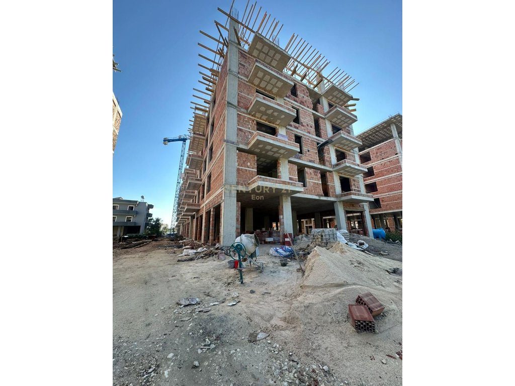 Apartament 1+1 Për Shitje në Qerret tek Plam Paradise ! 2