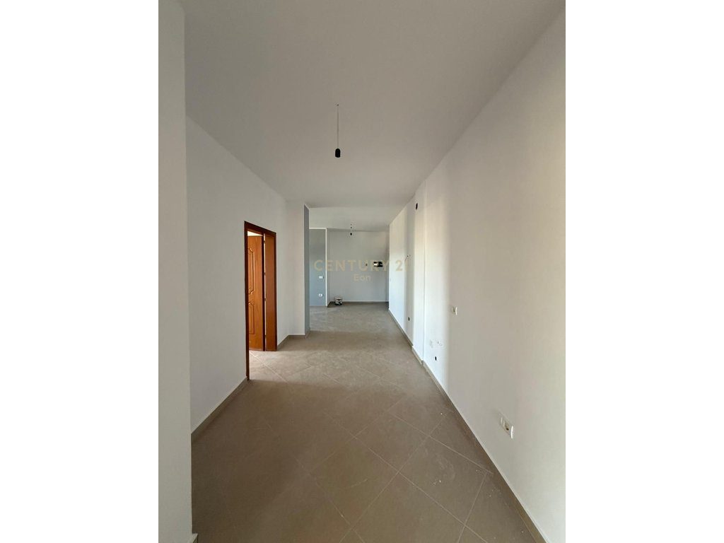 Apartament 2+1 Për Shitje me Pamje Deti, Golem – Mundësi ideale për banim ose investim! 4