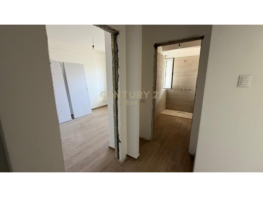 APARTAMENT 1+1 PER SHITJE NE GOLEM !