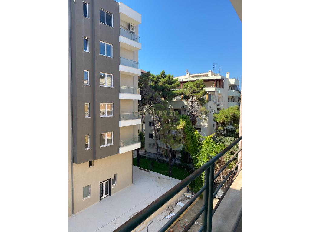 SHITET APARTAMENT 2+1+2 NE GOLEM TEK KOMPLEKSI FRESKIA ! 2