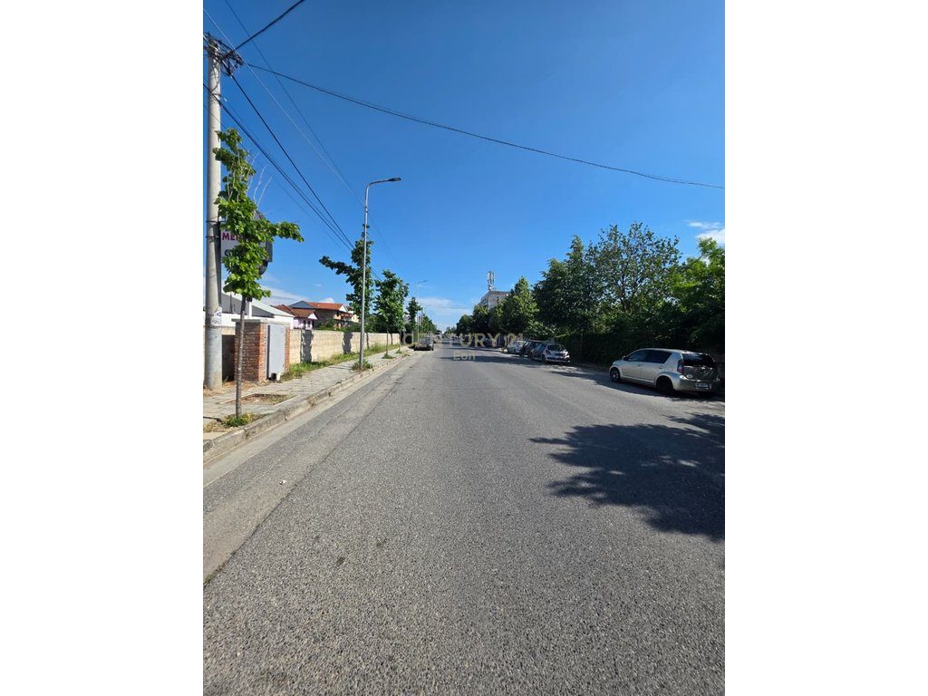 SHESIM TOKE TRUALL+ 2 NDERTESA NE SPITALLE, DURRES BUZE RRUGES KRYESORE! 4