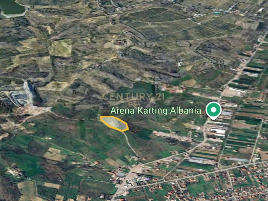 TOKË NE PJEZE PER SHITJE
Sipërfaqe: 6000 m² | Çmim: 20€/m²