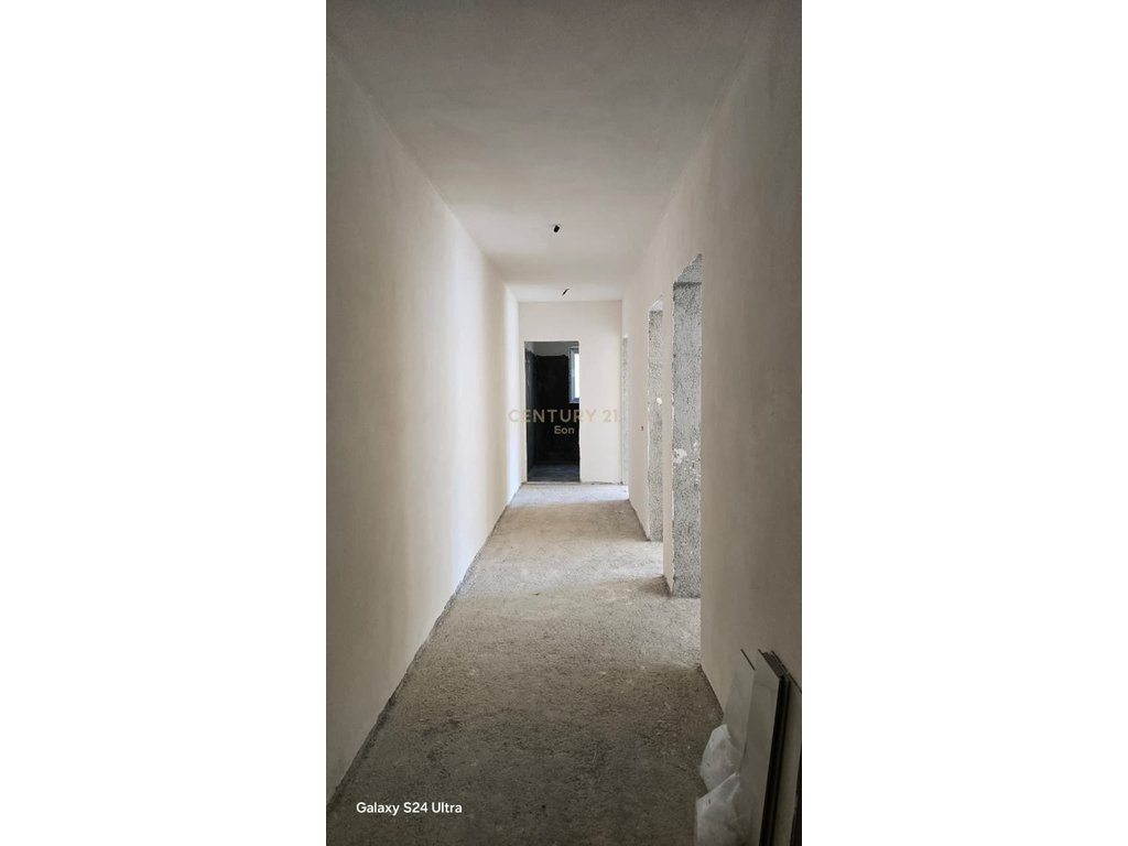 Apartament 2+1 në Shitje në Durrës me Post Parkimi dhe Depo !