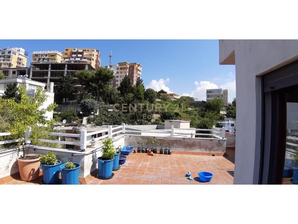 SHITET SUPER TRIPLEX NE VOLLGA,DURRES!! 2