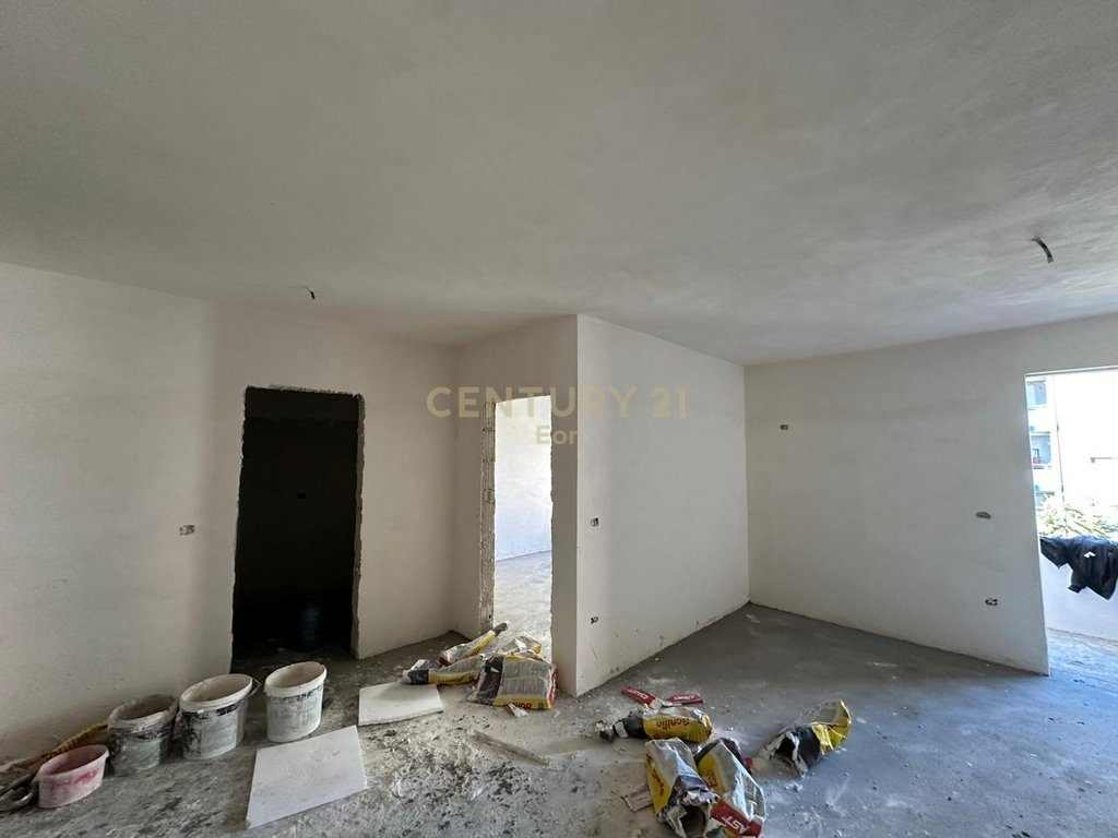 SHESIM APARTAMENT 1+1 NE KOMPLEKSIN ME TE RI GOLEM ME PISHINE! 3