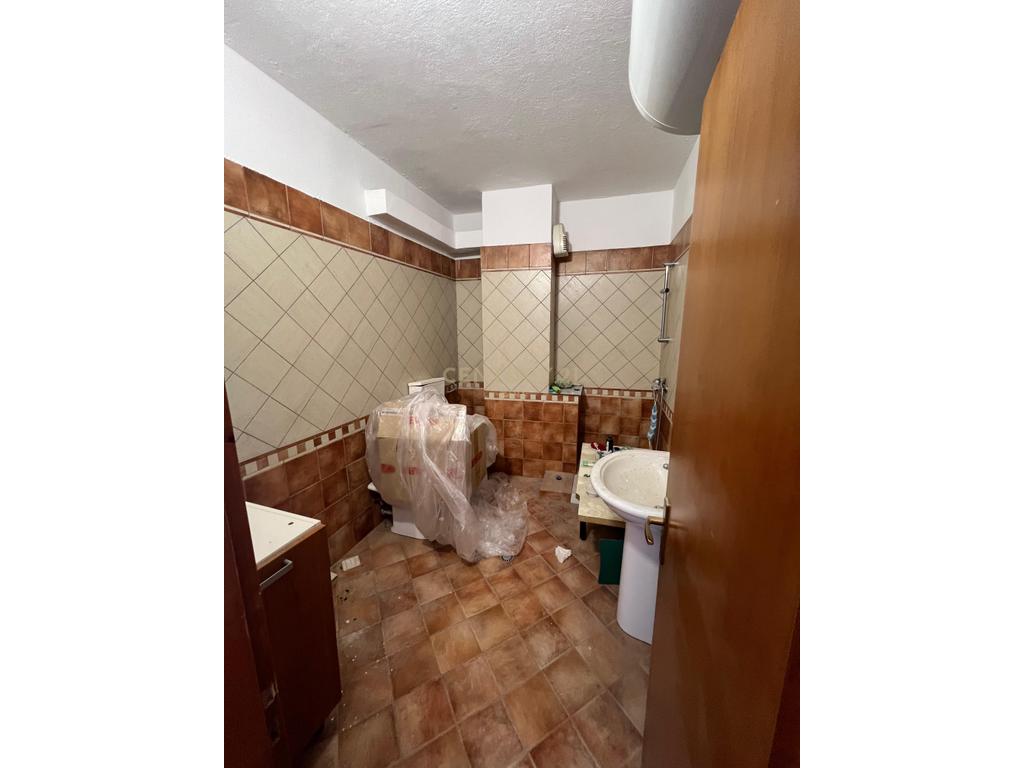Apartament 1+1 në Shitje Me Pamje Deti në Plazh, Durrës !!! 4
