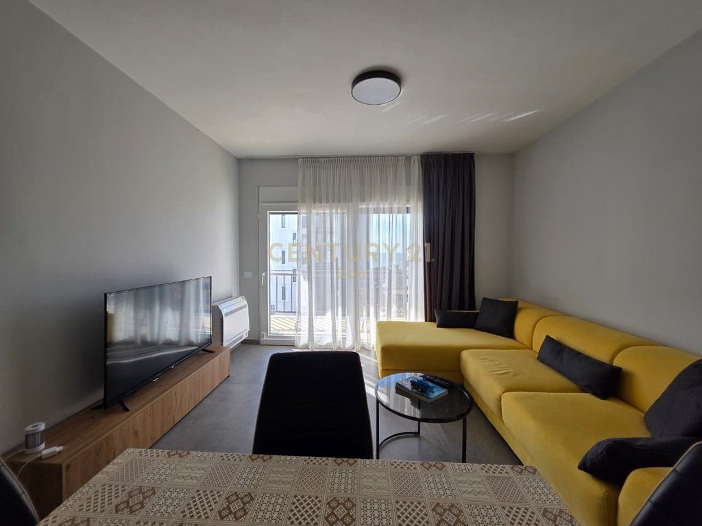 SHITET SUPER APARTAMENT 2+1 ME PAMJE DETI NE QERRET! 2