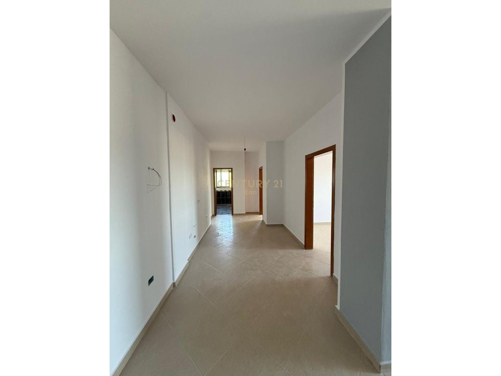 Apartament 2+1 Për Shitje me Pamje Deti, Golem – Mundësi ideale për banim ose investim!