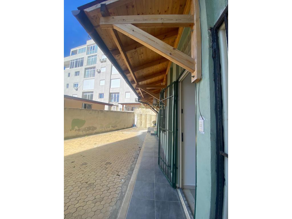 SHITET APARTAMENT 2+1 NE VOLLGA, DURRES ! 2