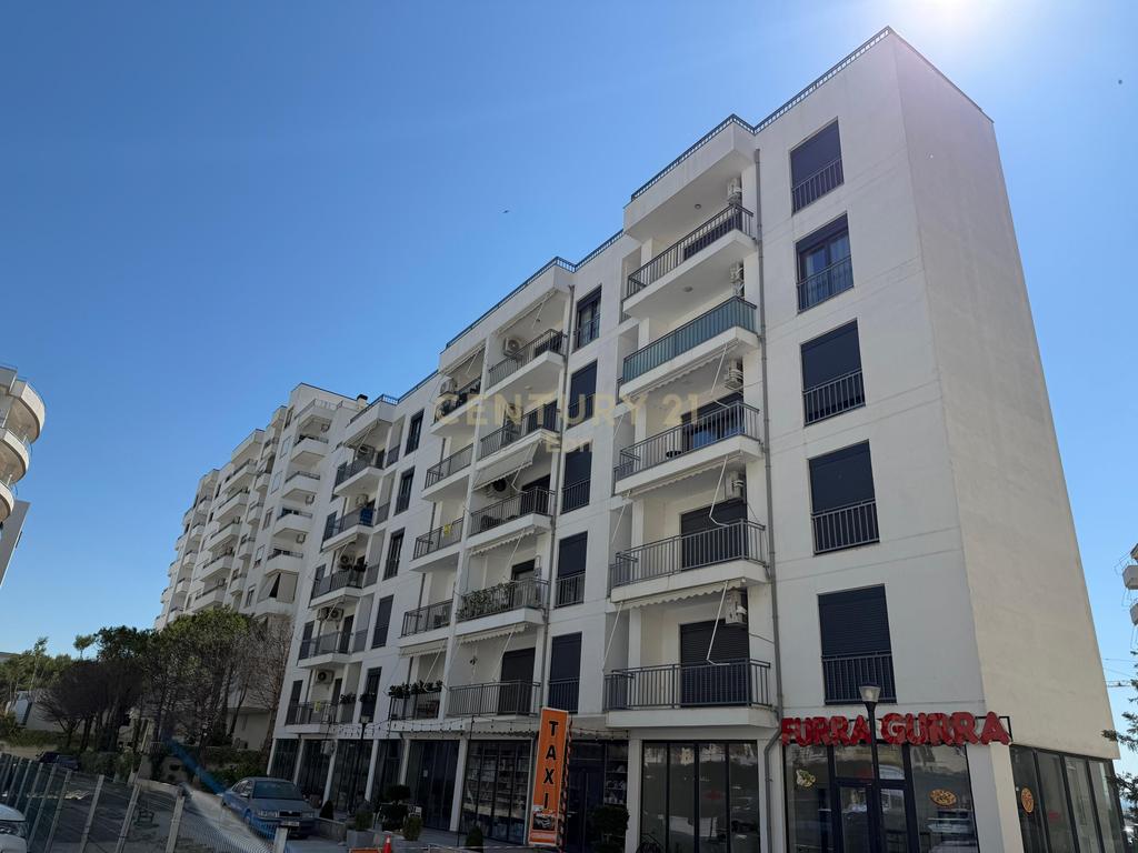 SHITET SUPER APARTAMENT 2+1 ME PAMJE DETI NE QERRET! 4