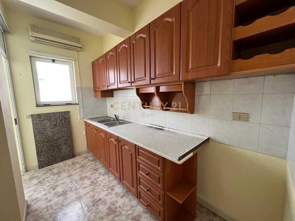 Apartament 2+1 për Qira në Durrës, tek Rruga e Re e Portit !
