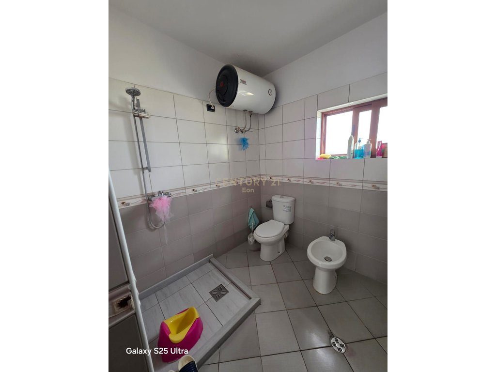 Shitet Shtepi Private në Shkozet, Durrës - 220,000€ 4