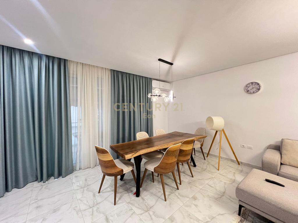 Shitet, Apartament 2+1, San Pietro Residence, Gjiri i Lalzit ! 3