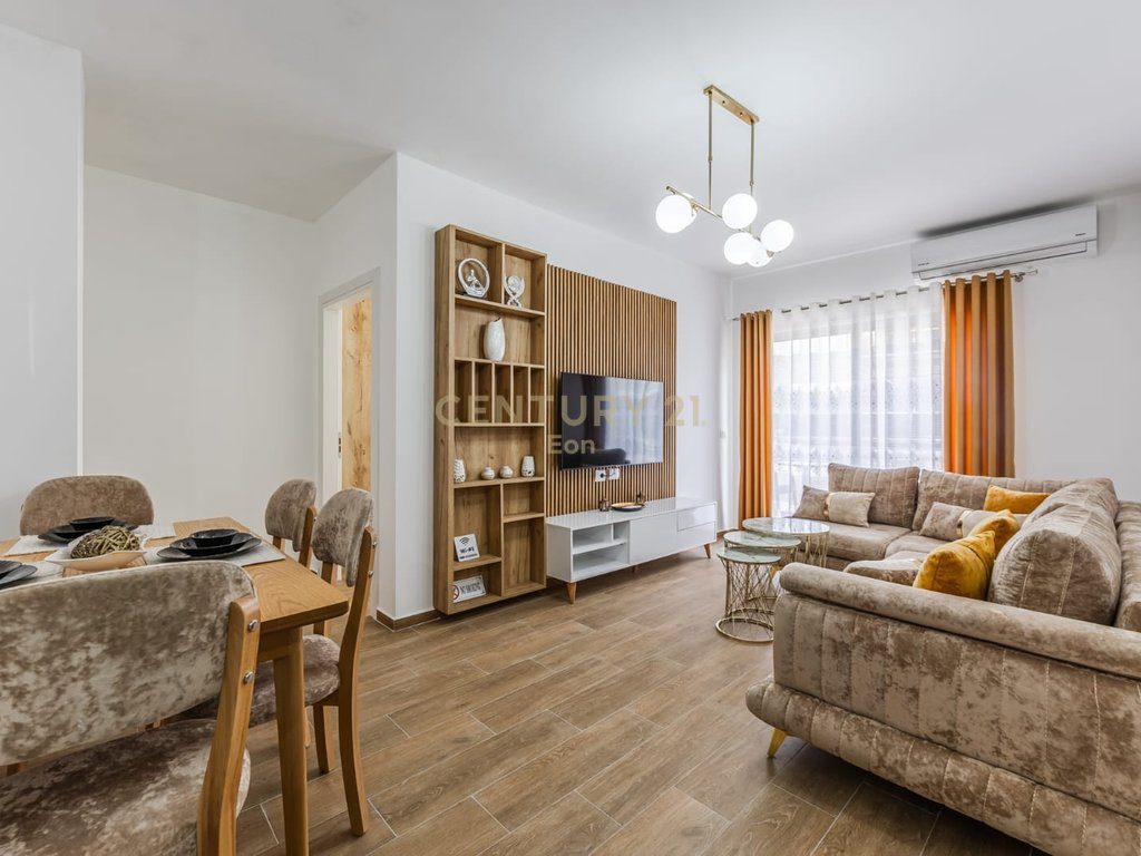 SHITET SUPER APARTAMENT NE GOLEM ! 4
