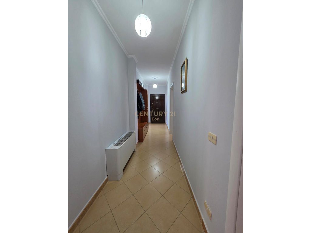 Penthouse ne Shitje, Durres Lagja Nr. 6 ! 4