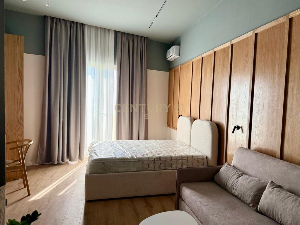 SHITET SUPER APART-HOTEL LUKSOZ ME PAMJE BALLORE DETI NE QENDER TE DURRESIT ! 2