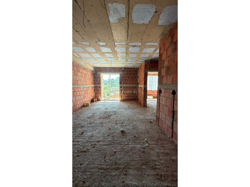 Apartament 2+1 Në Shitje ne Seluna Residence – Mali i Robit ! 4