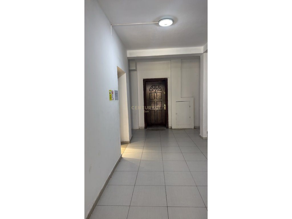 Apartament 2+1 Në Shitje në Plazh, Durrës ! 3