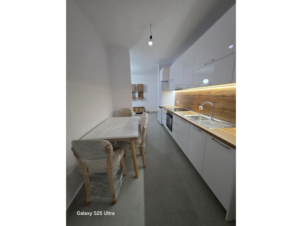 Jeper Apartament 2+1 Me Qira në Lagja nr.5, Durrës ! 3