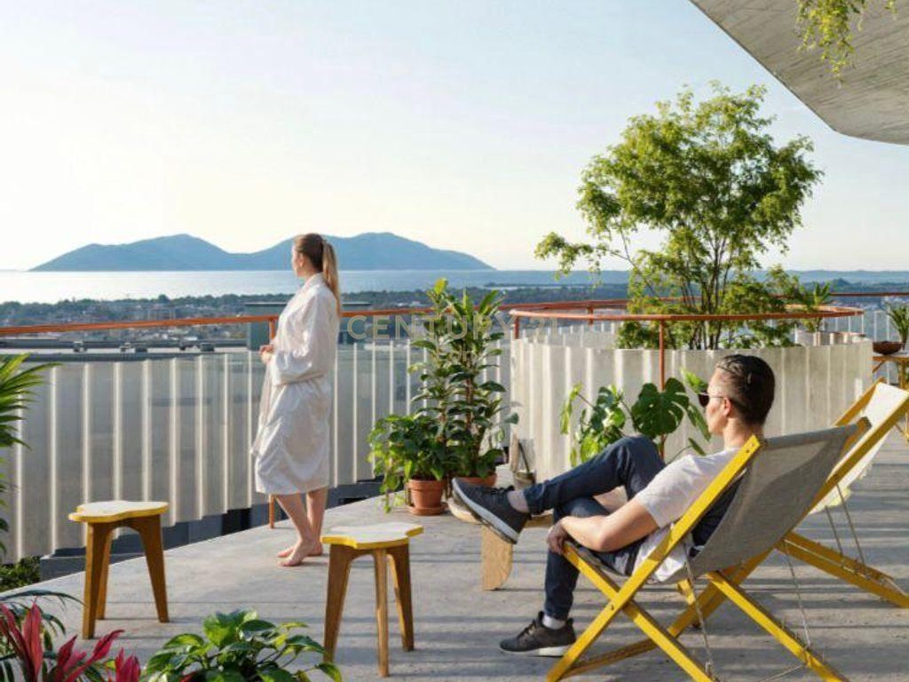 EXCLUSIVE Vlora One Living - Shitet Apartament 1+1 me Pamje Deti ! 4