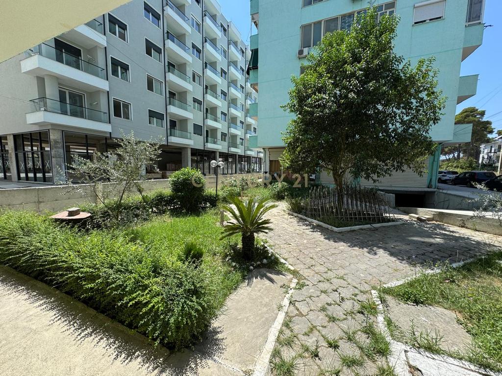 AMBIENT KOMERCIAL PRANË DETIT – MUNDËSI E SHKËLQYER INVESTIMI GOLEM ! 2