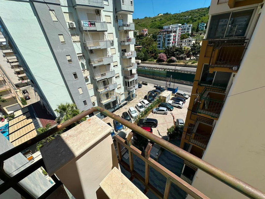 JEPET ME QIRA APARTAMENT 2+1 NE VIJE E PARE ME DETIN, SHKEMBI KAVAJES ! 2