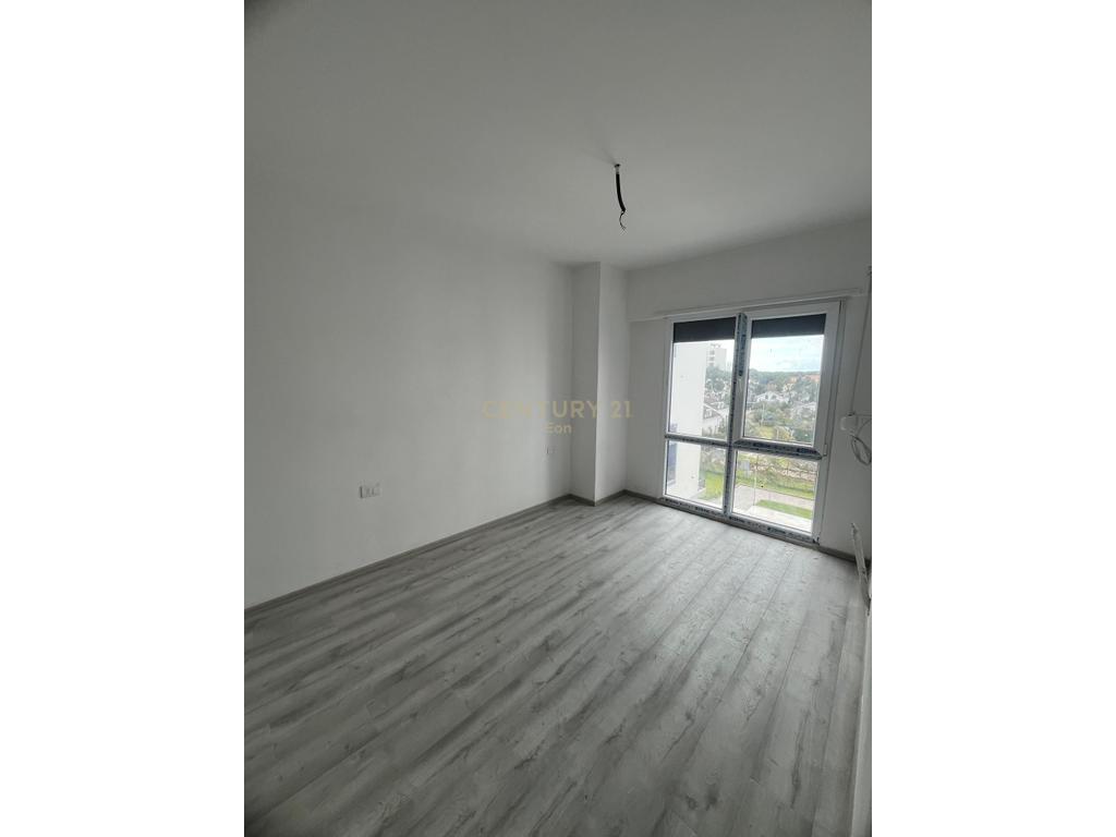 Apartament 2+1 Në Shitje në Golem, Durrës - 100000€ ! 3