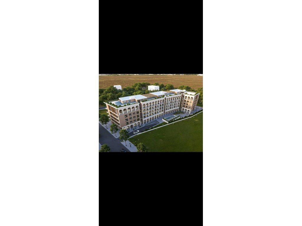 SHITET STUDIO TEK GRAND MARINA RESIDENCE ME PISHINЁ TEK MALI I ROBIT ! 3
