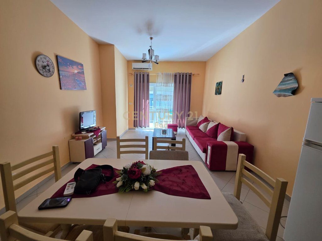 Apartament 1+1 Me Qira në Plazh Stacioni i parë, Durrës ! 4