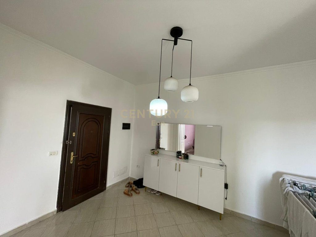 Apartament 2+1 per Shitje te Kazazi Durrës !!! 3