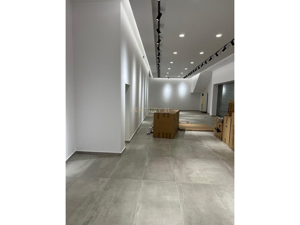 JEPET ME QIRA AMBJENT DUPLEX, PLAZH, DURRES ! 2