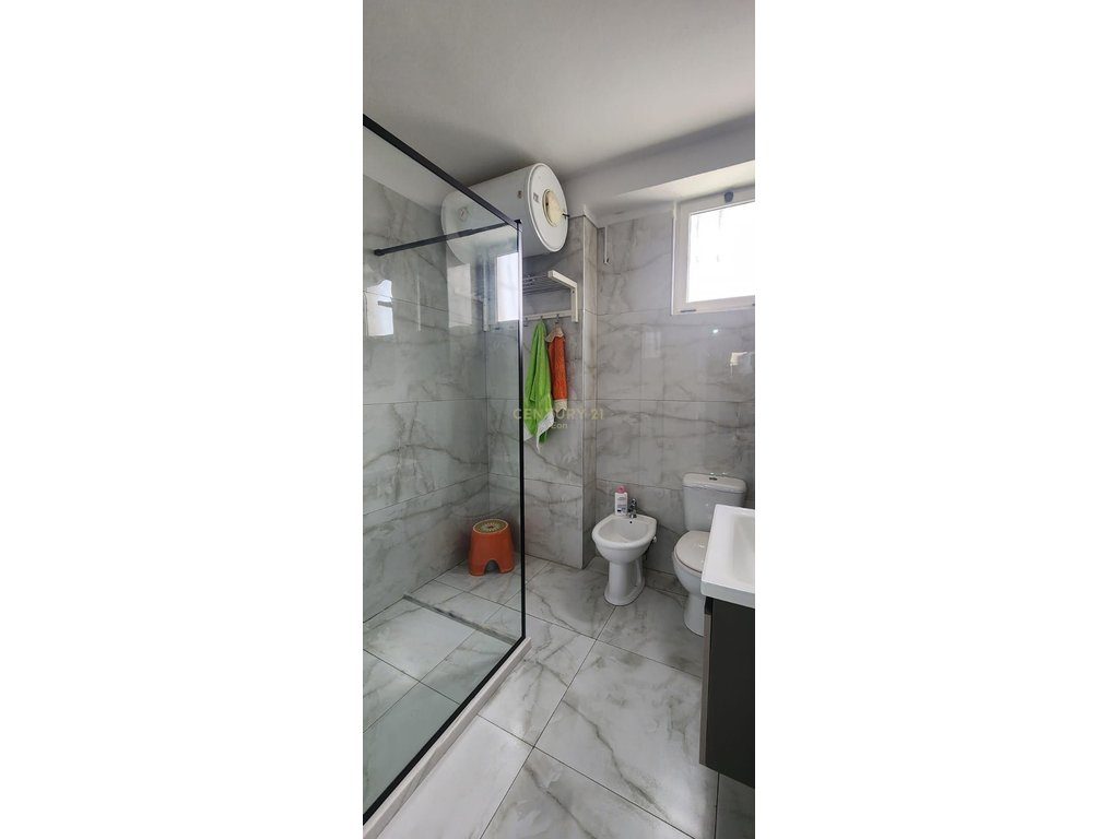 JEPET ME QERA APARTAMENT 2+1+2 ME VERANDE, LAGJJA 17, DURRES ! 4
