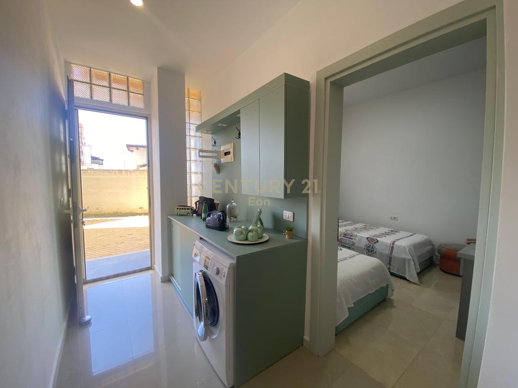 SHITET APARTAMENT 2+1 NE VOLLGA, DURRES !