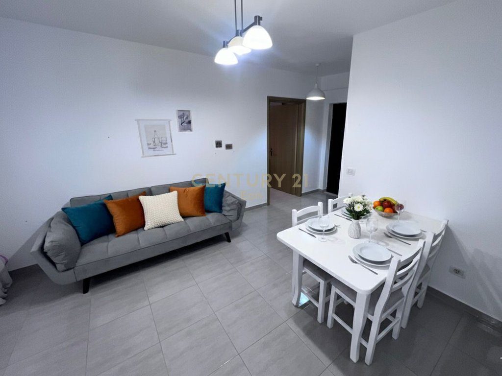 Shitet Apartament 1+1 te Shkëmbi i Kavajës, Durrës – 67.000€ | 50 m²
