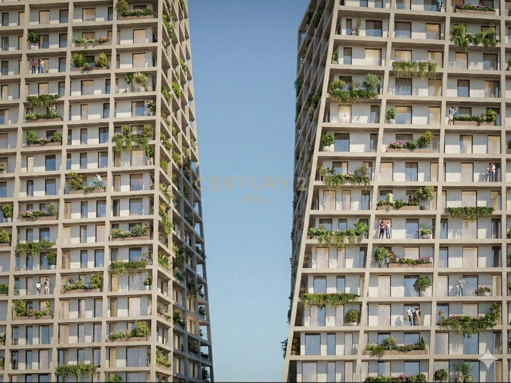 GARSONIERE PER SHITJE TEK "DESLA TOWER" PLAZH,DURRES! 2