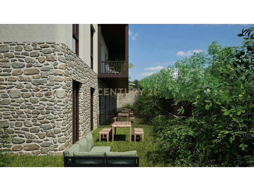 Apartament 1+1 Për Shitje në Golem, Durrës ! 2