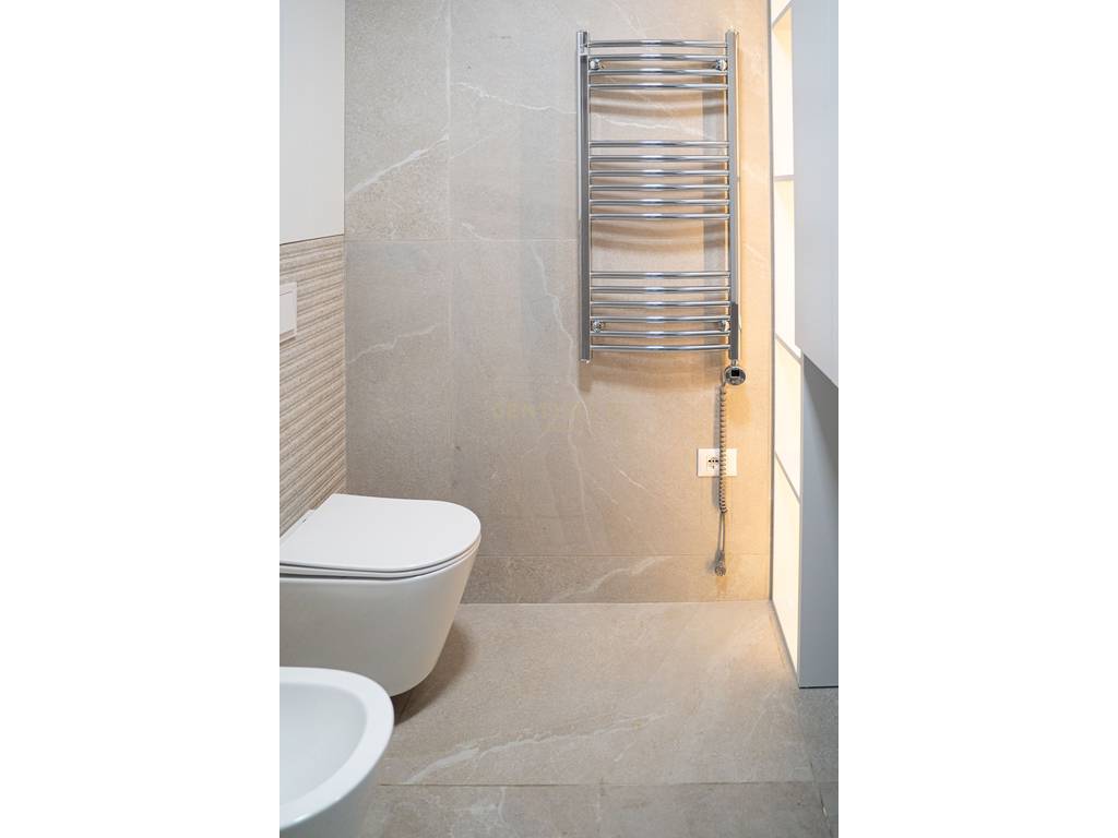SHITET SUPER APARTAMENT 1+1 NE QENDER TE DURRESIT! 2