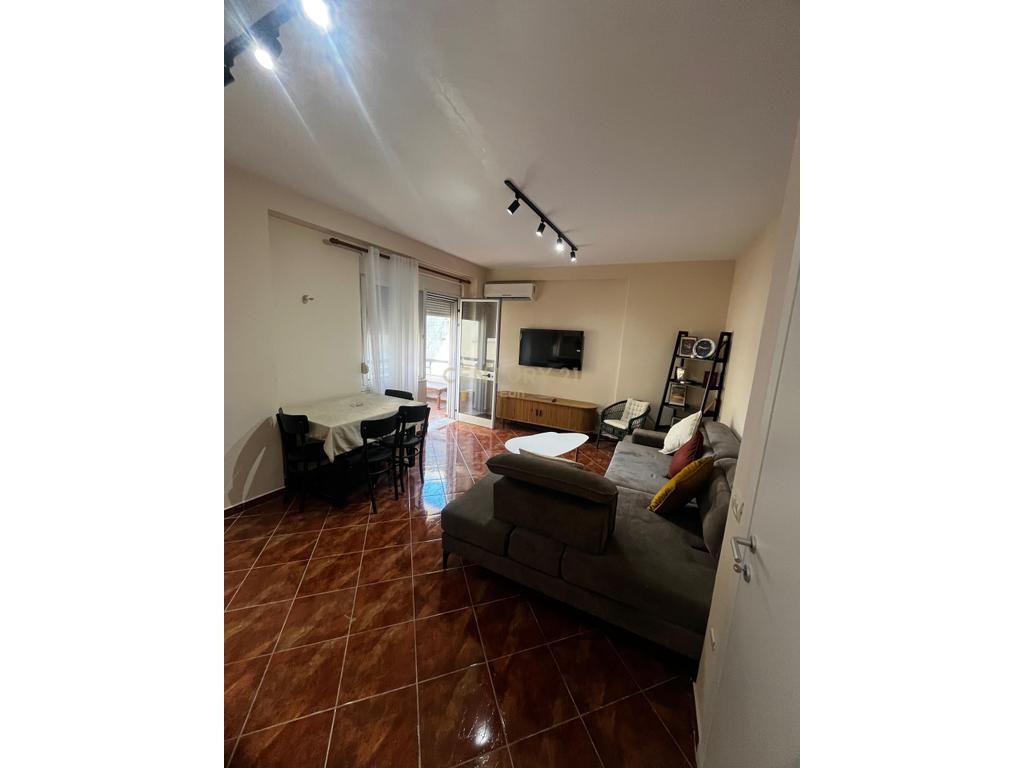 Apartament 1+1 Për Shitje në Shkëmbin e Kavajës, Durrës ! 4